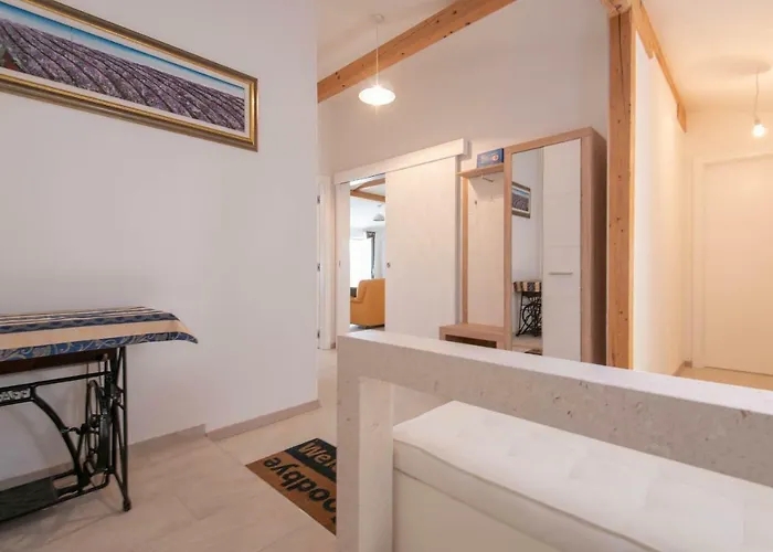 Square Appartement Orebić